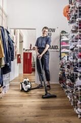 KARCHER VC 3 ELEKTRİKLİ SÜPÜRGE
