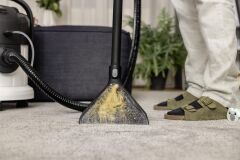 KARCHER SE 4 HALI VE KOLTUK YIKAMA MAKİNESİ