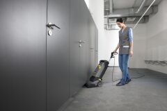 KARCHER BR 30/4 C Zemin Bakım ve Temizlik Makinesi